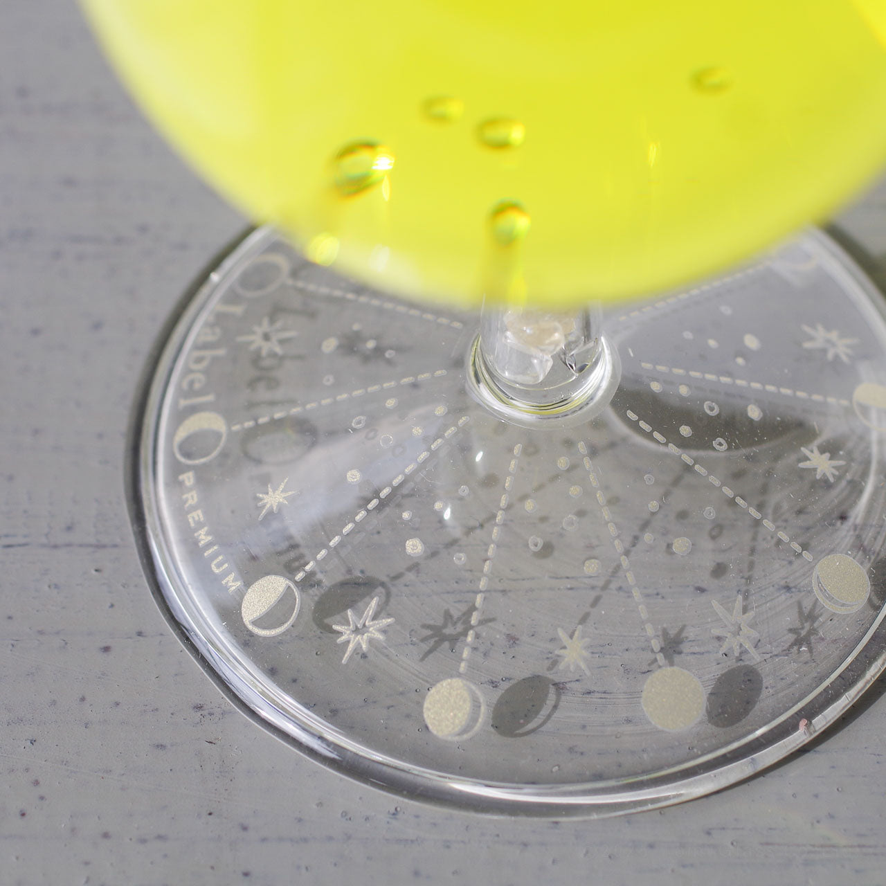 クワルツ／ピルスナー／シトリン／2009-03